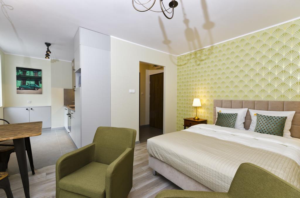 Aparthotel D&C Property Holdings Breslavia Exterior foto